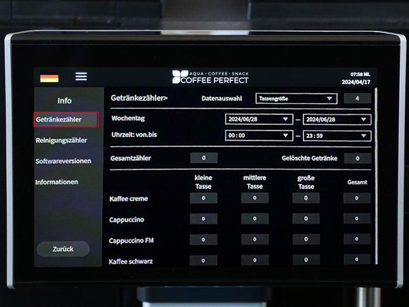 Display zeigt Statistiken zu gezaehlten Getraenken und Tassengroeßen im CP30 Automatenmenue.