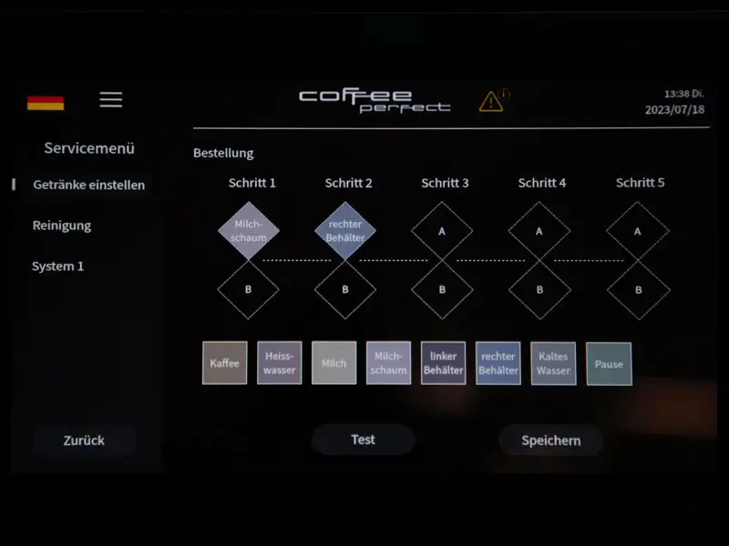 Nahaufnahme eines digitalen Displays eines Coffee Perfect Kaffeevollautomaten mit Einstellungsmenue fuer Getraenke und Milchschaum.