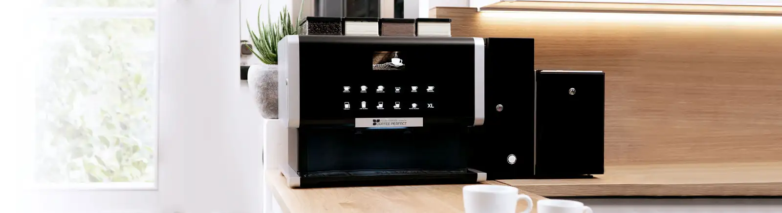 CP40 Kaffeevollautomat mit Frischmilchmodul CP40 Kaffeevollautomat mit Frischmilchmodul